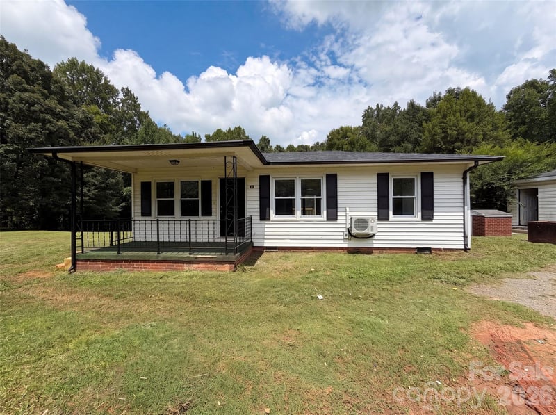 704 Morningside Drive, Mount Holly, NC - 2 beds, 2 baths, 1,062 sqft - $265,000
