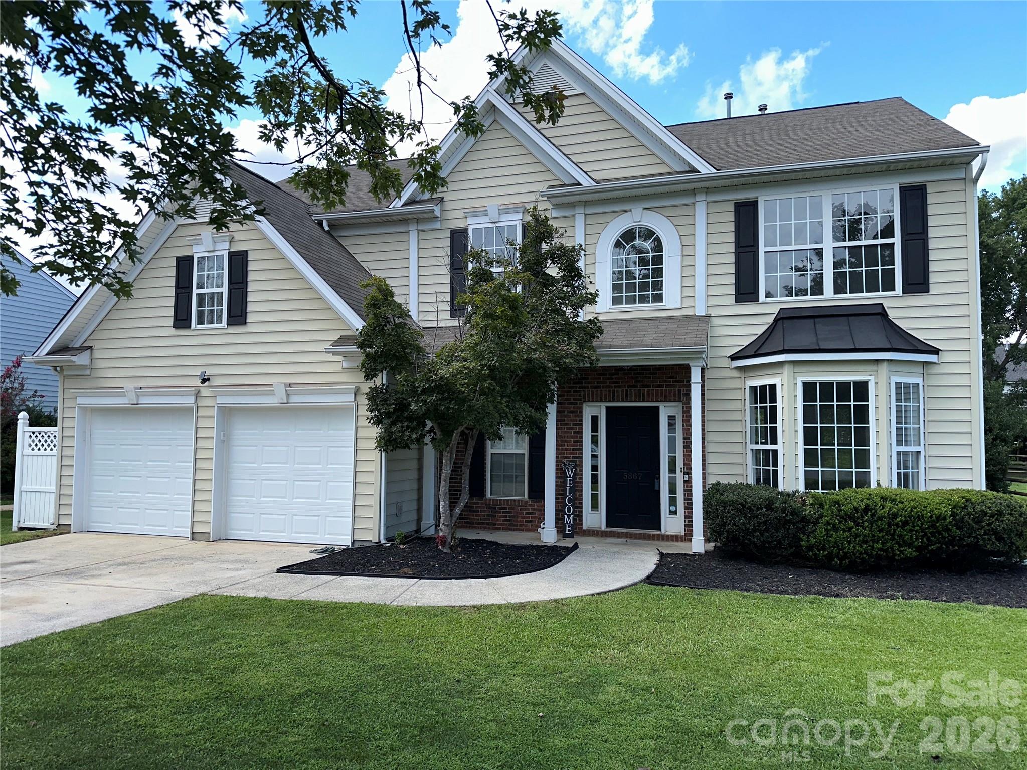 5867 Crimson Oak Court, Harrisburg, NC. property listing photo