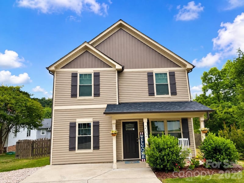 212 Old Centergrove Road, Kannapolis, NC - 4 beds, 3 baths, 1,688 sqft - $335,000