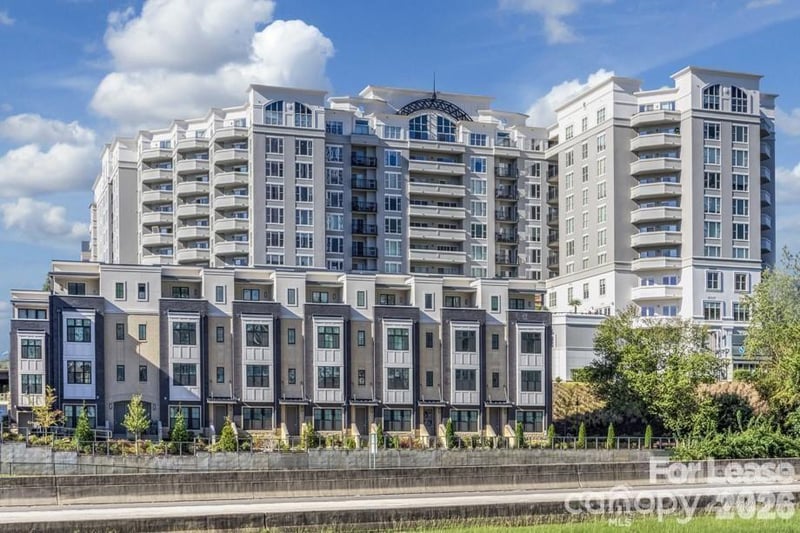 909 Camden Grandview Road B1, Charlotte, NC - 2 beds, 3.5 baths, 2,261 sqft - $4,135