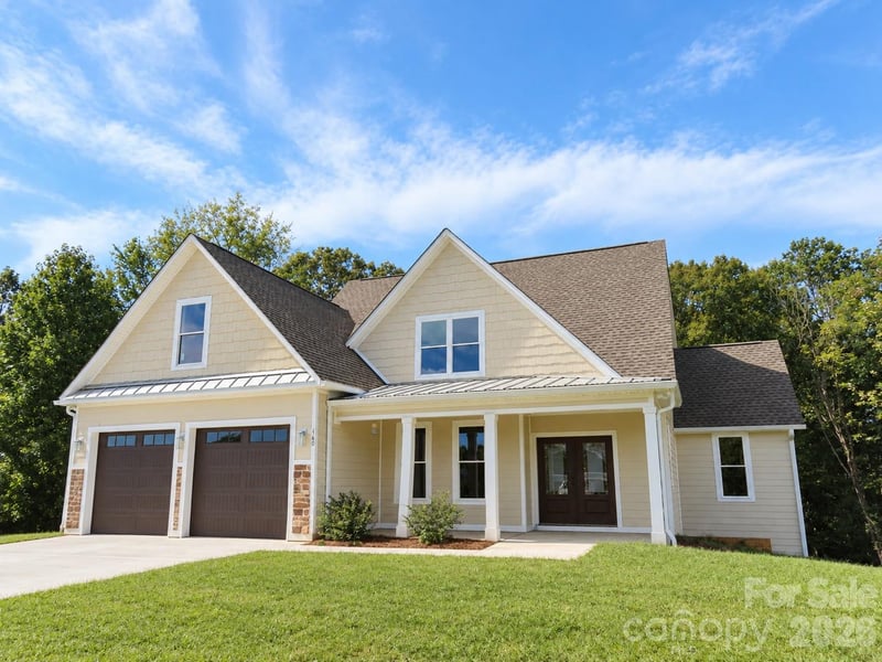 160 Pumice Drive, Statesville, NC - 4 beds, 3.5 baths, 3,233 sqft - $725,000