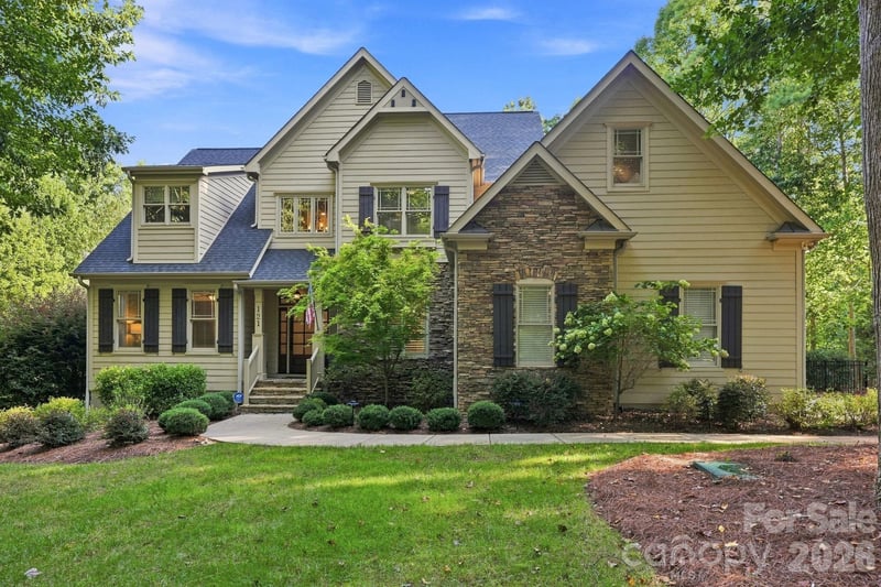 121 E Callicutt Trail, Mooresville, NC - 5 beds, 4.5 baths, 5,876 sqft - $1,650,000