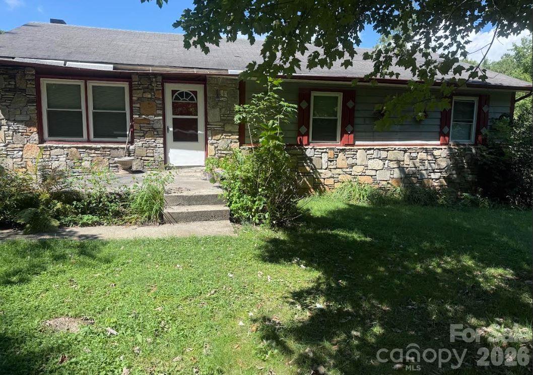 107 Flat Creek Drive, Lake Toxaway, NC. property listing photo