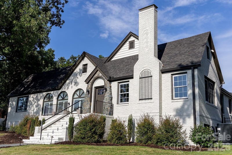 276 N 4th Street N, Albemarle, NC - 4 beds, 5 baths, 2,777 sqft - $479,900