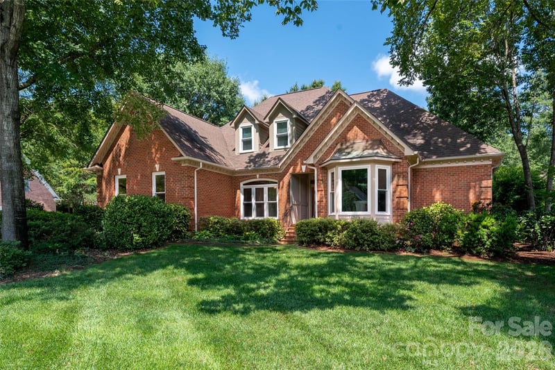 12818 Darby Chase Drive, Charlotte, NC - 4 beds, 2.5 baths, 3,079 sqft - $1,025,000