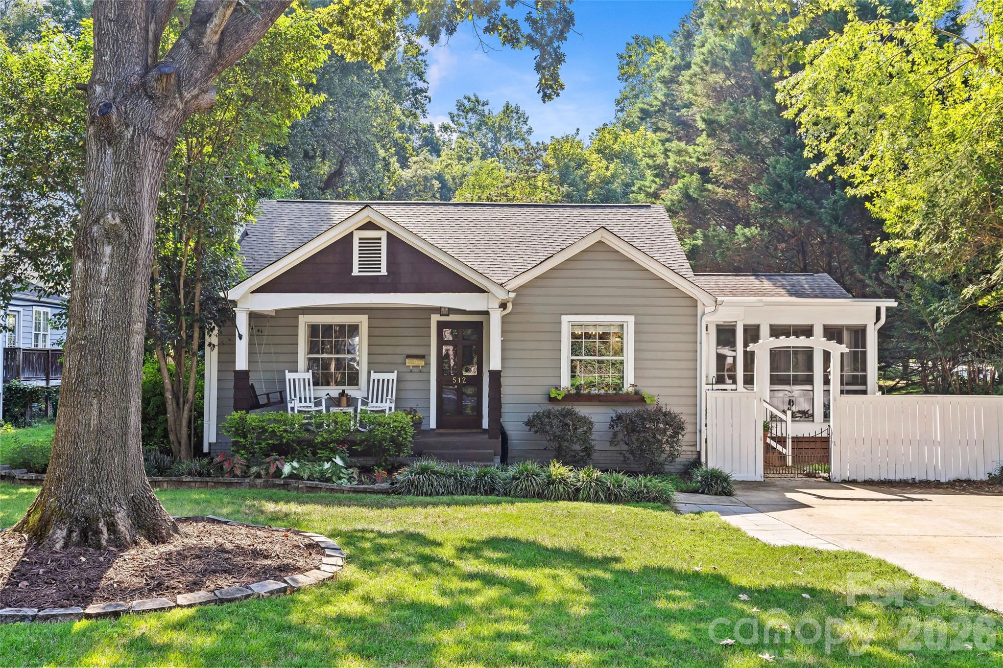 512 Bascom Street, Charlotte, NC. property listing photo