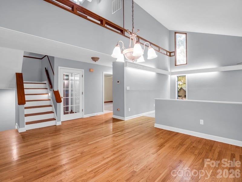 10 Chestnut Ridge Road, Mills River, NC - 3 beds, 4 baths, 3,672 sqft - $650,000