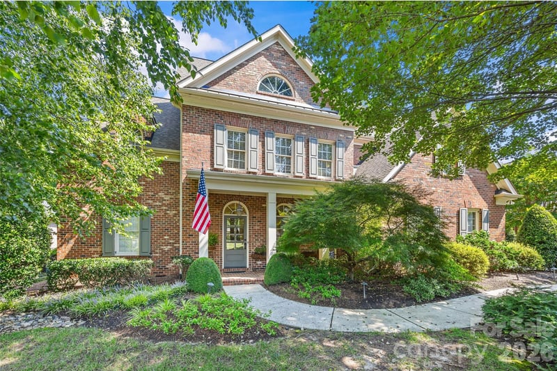 3401 Maryhurst Lane, Charlotte, NC - 4 beds, 3.5 baths, 4,064 sqft - $1,324,000