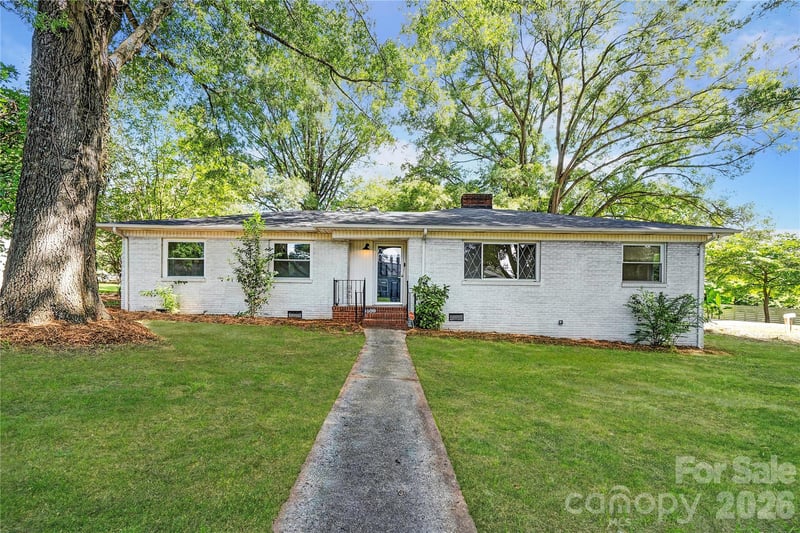 6109 Robinson Church Road, Charlotte, NC - 3 beds, 2 baths, 1,550 sqft - $375,000