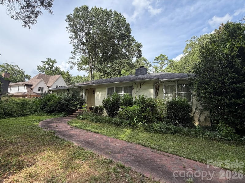 5017 Randolph Road, Charlotte, NC - 3 beds, 2 baths, 1,600 sqft - $950,000