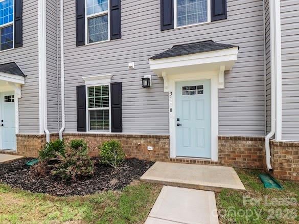 3110 McCauley Meadows Drive, Charlotte, NC - 3 beds, 3 baths - $2,200