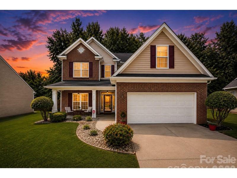 4008 Asher Court, Charlotte, NC - 4 beds, 2.5 baths, 2,109 sqft - $393,000