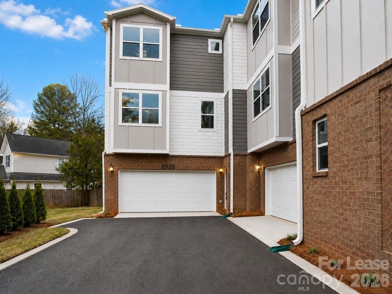 8935 Sharonbrook Drive, Charlotte, NC - 4 beds, 4 baths, 2,067 sqft - $2,250