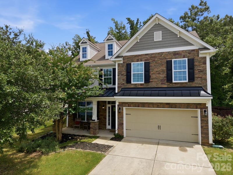 13504 David Jennings Avenue, Charlotte, NC - 4 beds, 2.5 baths, 2,859 sqft - $450,000