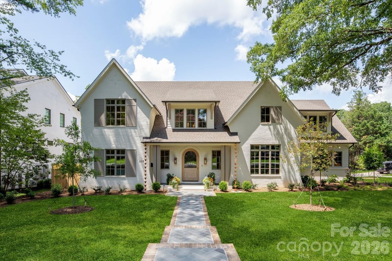 237 N Canterbury Road, Charlotte, NC - 6 beds, 5.5 baths, 5,521 sqft - $3,350,000