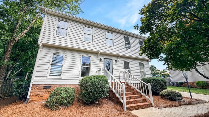 16539 Grapperhall Drive, Huntersville, NC - 5 beds, 3 baths, 2,620 sqft - $575,000