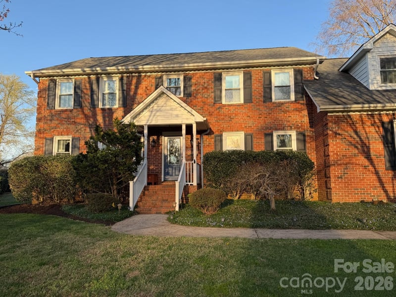 1511 Prancer Lane, Gastonia, NC - 4 beds, 2.5 baths, 3,210 sqft - $635,000