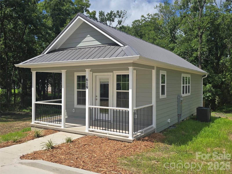 619 Railroad Avenue, Troy, NC - 1 bed, 1 bath, 500 sqft - $159,000