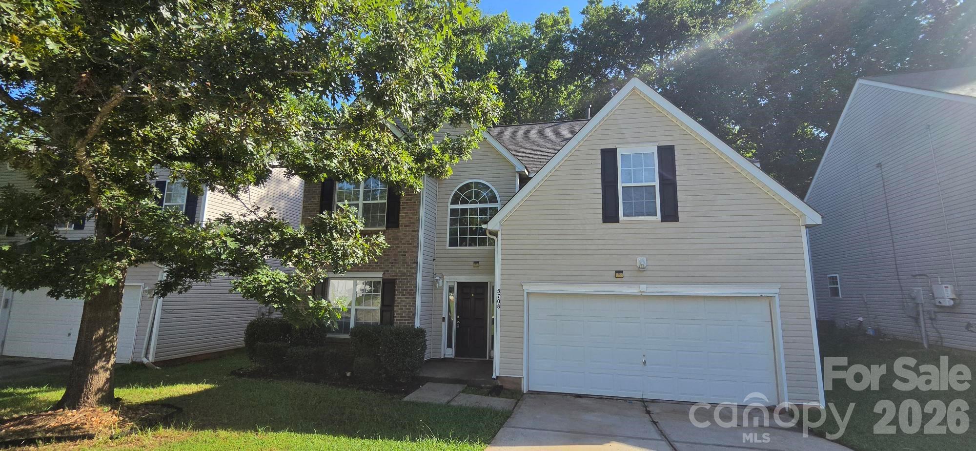 5708 Twin Brook Drive, Charlotte, NC. property listing photo