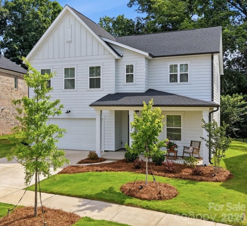 8114 Franklin Trail Street, Charlotte, NC - 5 beds, 3 baths, 2,650 sqft - $605,000