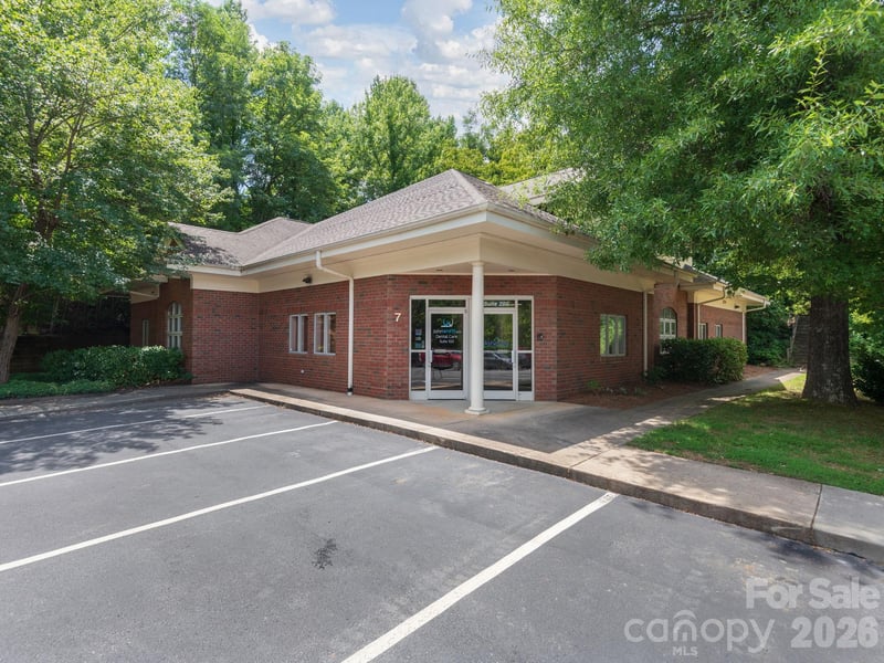 7 Walden Ridge Drive Apt 200, Asheville, NC -  - $1,095,000