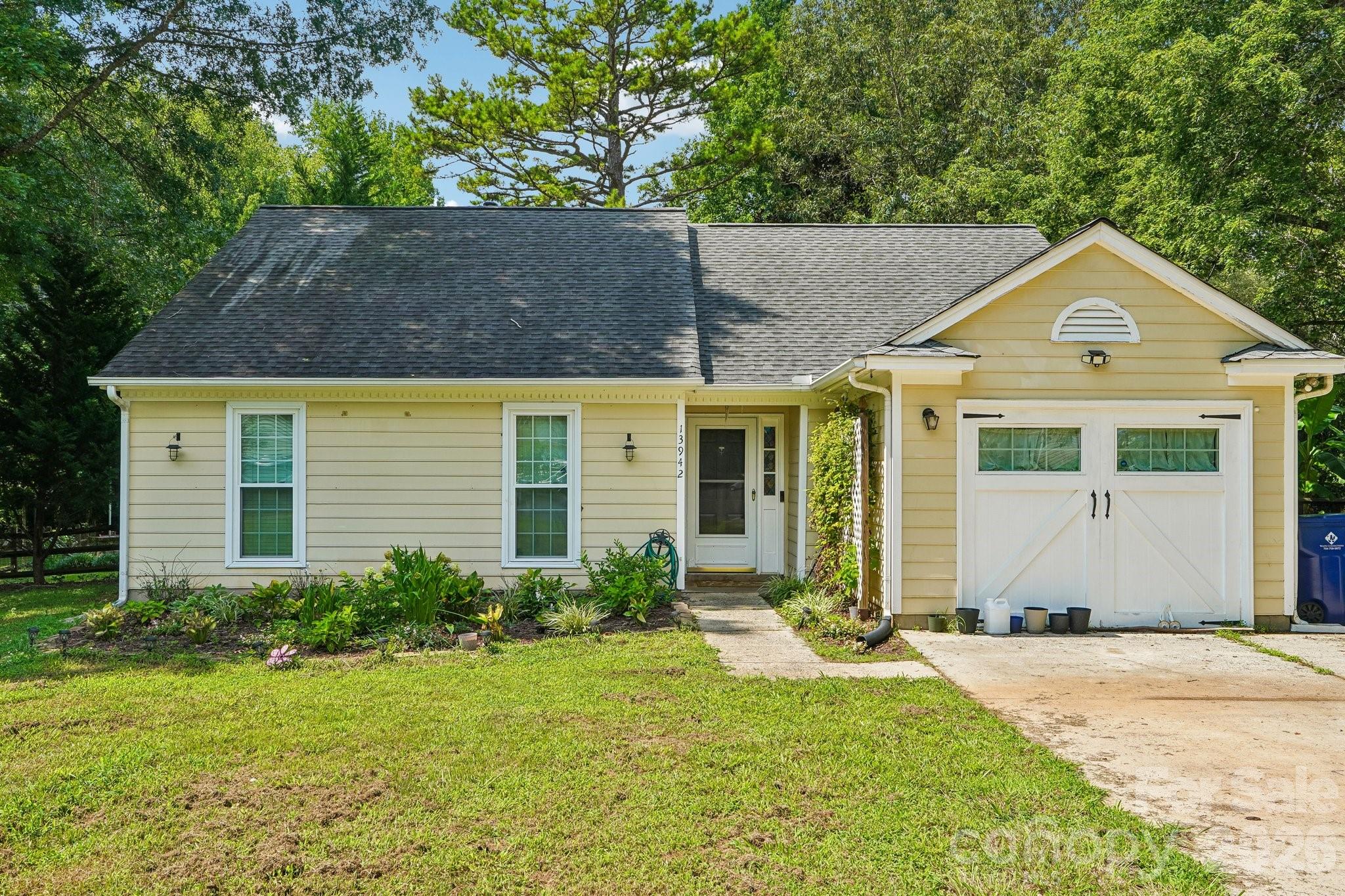 13942 Dannemara Drive, Pineville, NC. property listing photo