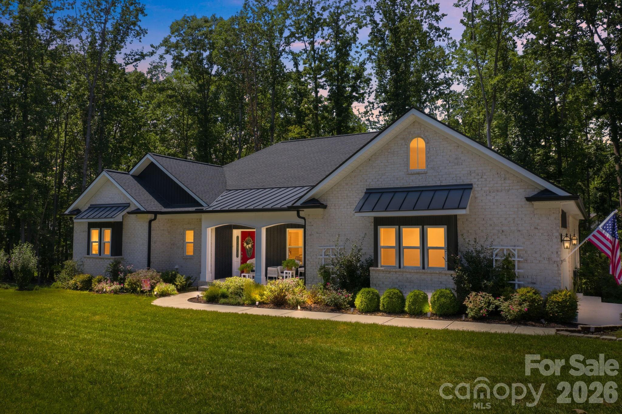 116 Harbor Ridge Drive, Statesville, NC. property listing photo