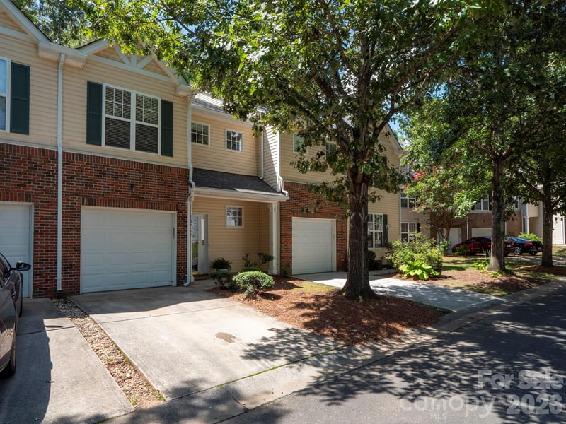 10747 Essex Hall Drive, Charlotte, NC - 2 beds, 2.5 baths, 1,500 sqft - $310,000