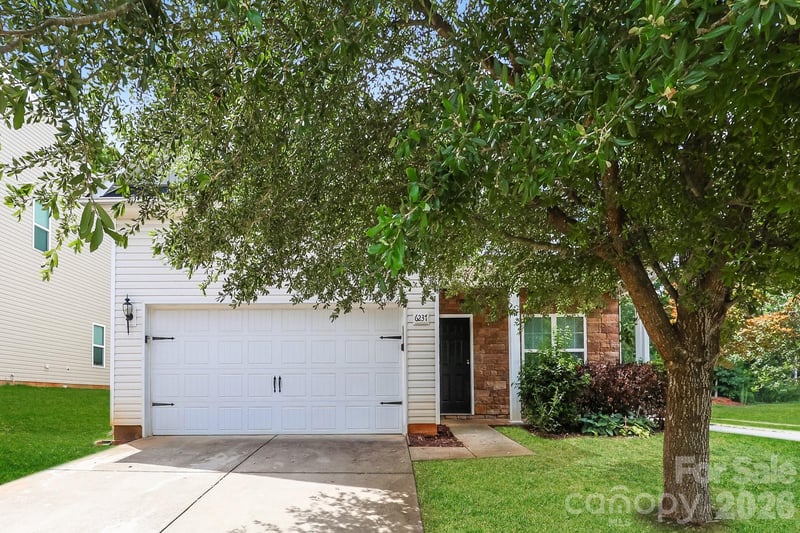 6237 Sydney Mae Lane, Charlotte, NC - 4 beds, 2.5 baths, 2,384 sqft - $384,200