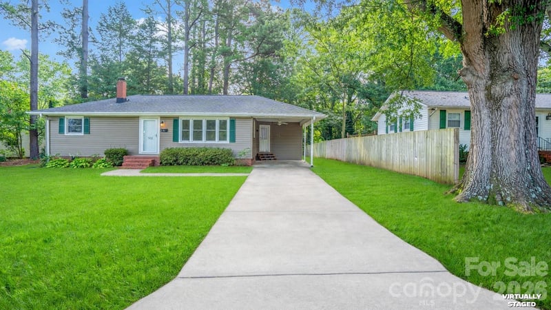 902 Dogwood Drive, Gastonia, NC - 3 beds, 1 bath, 1,056 sqft - $255,000