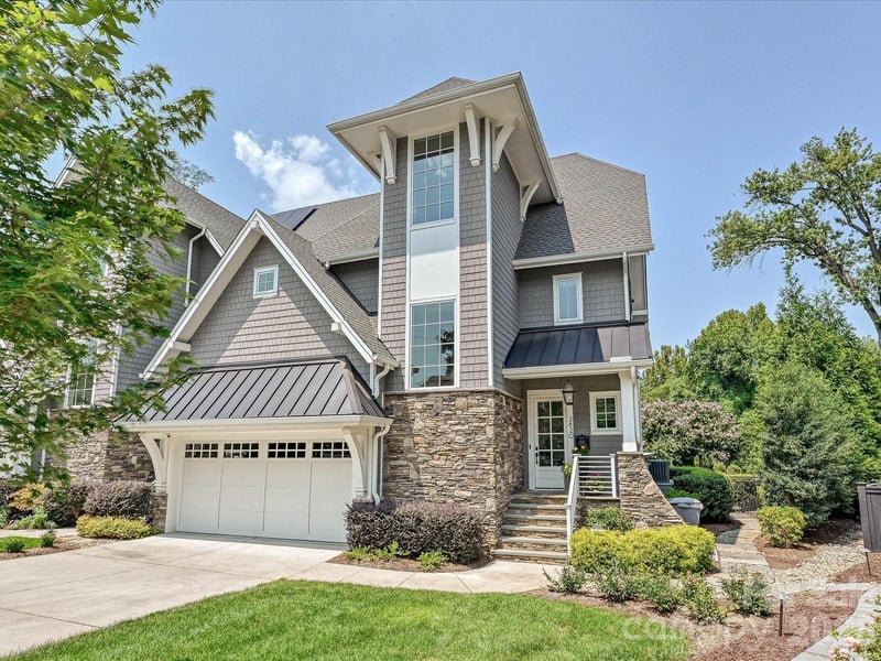 2820 Irby Drive, Charlotte, NC - 4 beds, 4.5 baths, 3,284 sqft - $1,995,000