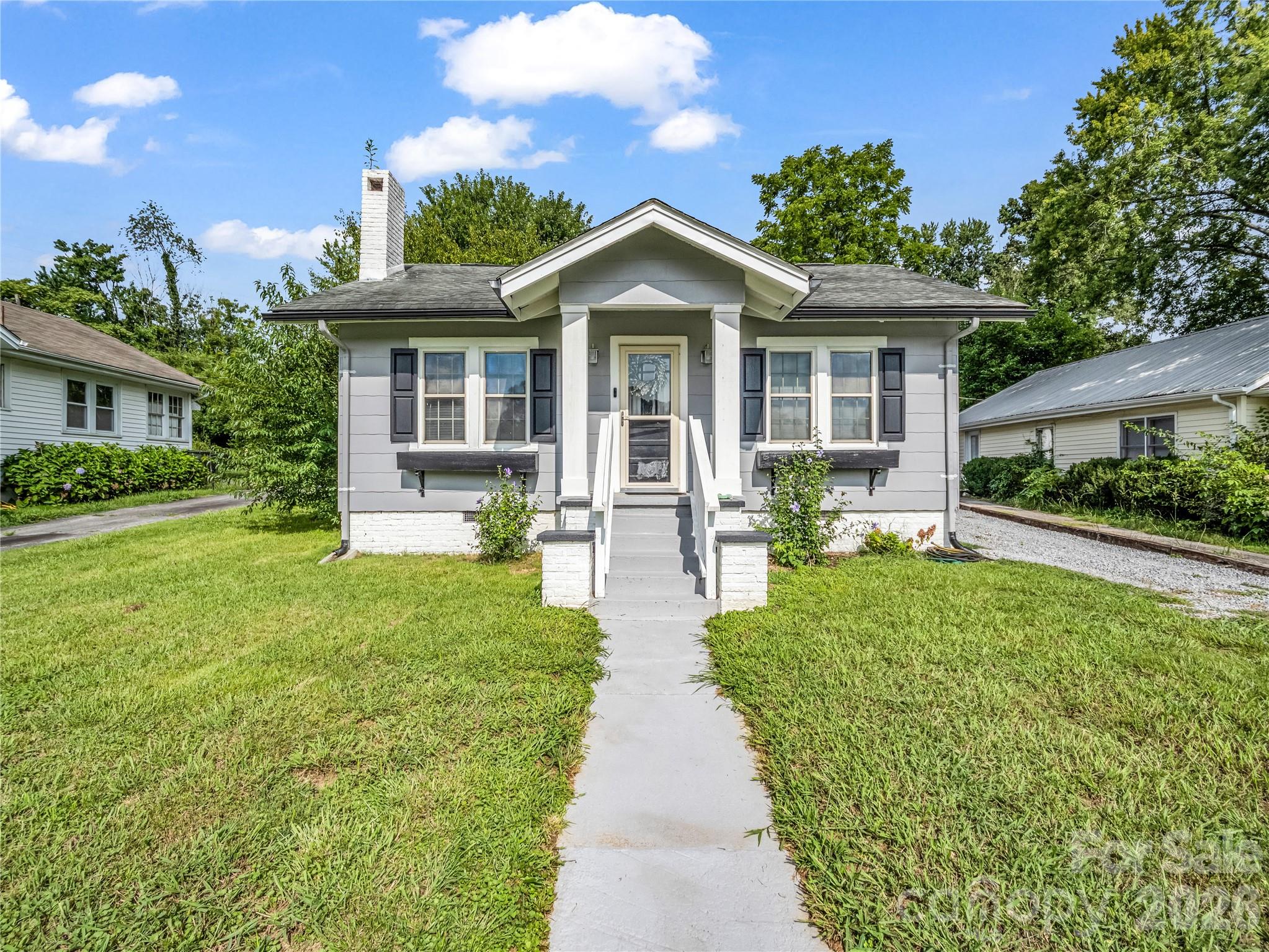 116 Beverly Avenue, Hendersonville, NC. property listing photo