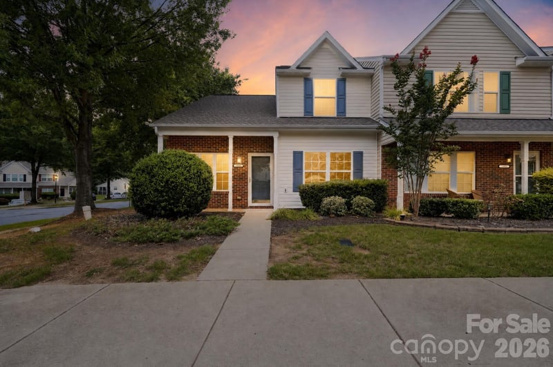 159 Limerick Road, Mooresville, NC - 3 beds, 2.5 baths, 1,402 sqft - $249,900