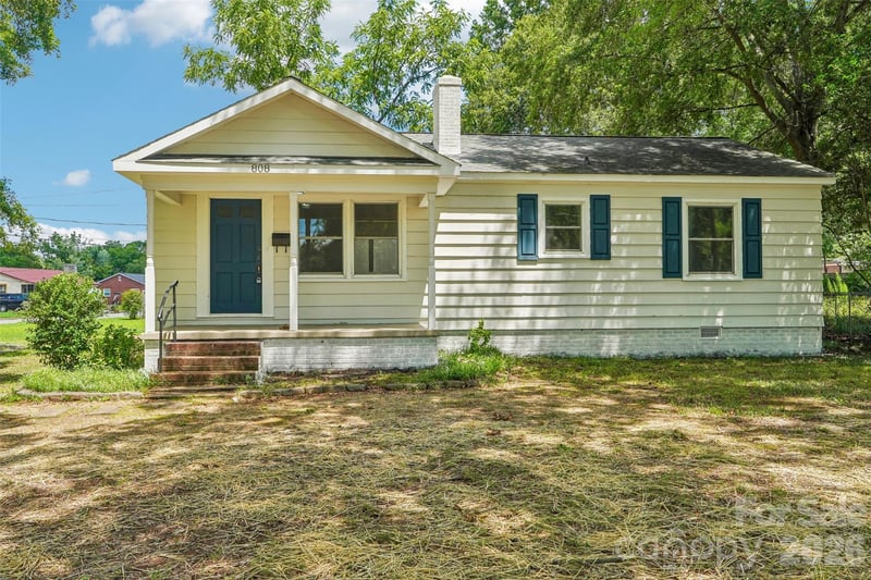 808 Lowery Street, Shelby, NC - 3 beds, 1 bath, 1,089 sqft - $185,000