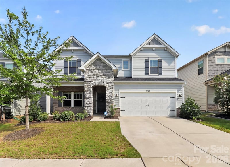 11922 Silverheel Lane, Huntersville, NC - 5 beds, 3 baths, 3,004 sqft - $570,000