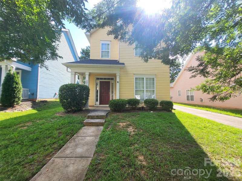 1520 Peaceful Way Drive, Charlotte, NC - 3 beds, 2.5 baths, 1,676 sqft - $405,000
