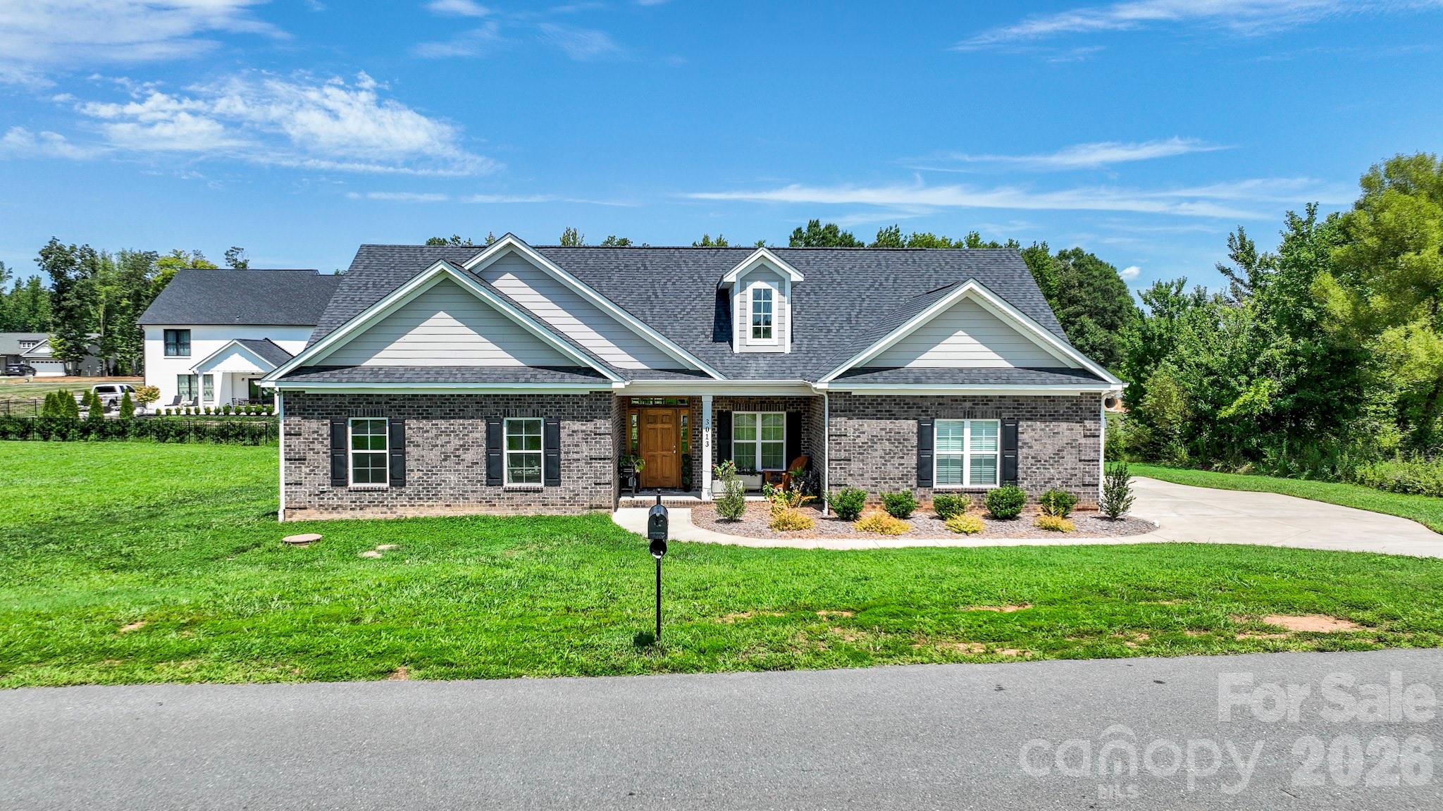 3013 Isle Ln, Monroe, NC 28110. property listing photo