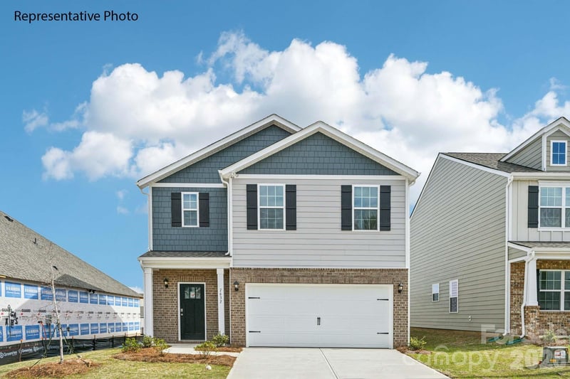 478 Dazzle Loop, Newton, NC - 5 beds, 3 baths, 2,368 sqft - $341,790