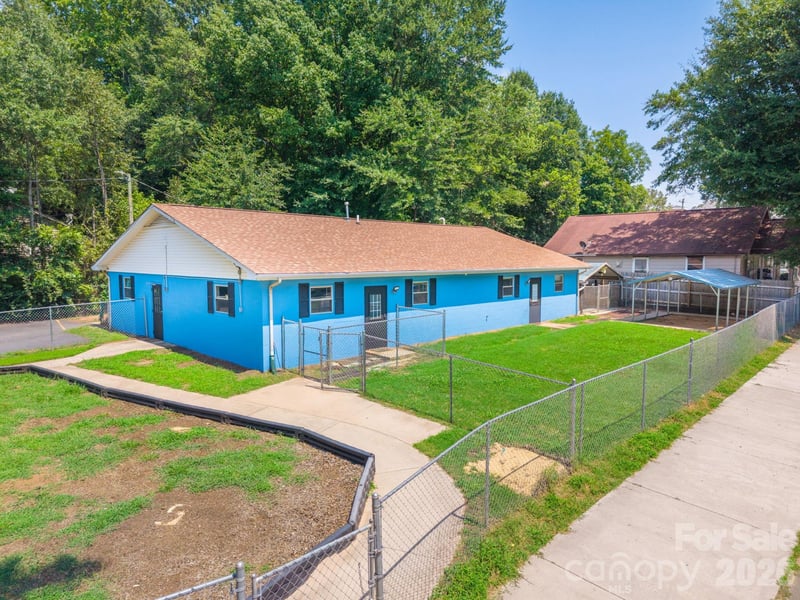 236 Textile Avenue, Spindale, NC - 3 beds, 3 baths, 2,373 sqft - $249,900