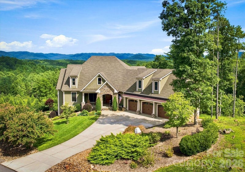 5504 Cedar Cove Way, Lenoir, NC - 3 beds, 4 baths, 3,383 sqft - $1,250,000