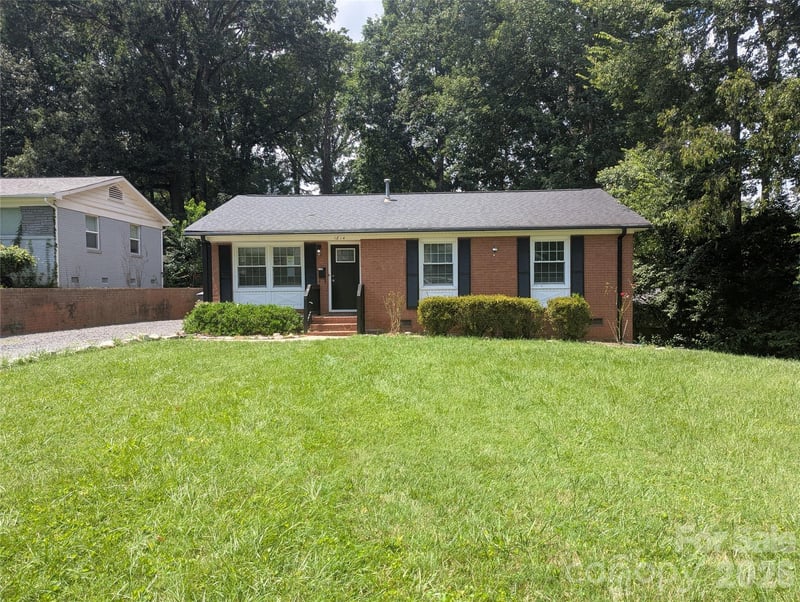 1814 Windham Place, Charlotte, NC - 3 beds, 2 baths, 1,132 sqft - $525,000