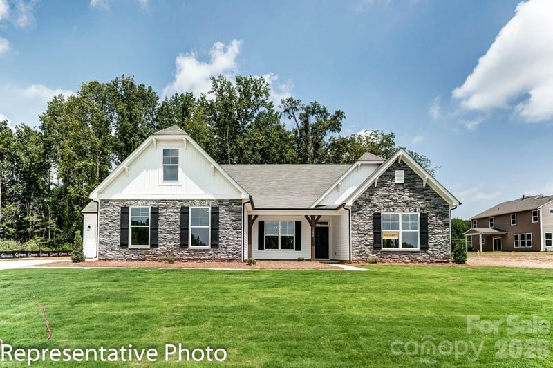 5219 Devonshire Road, Denver, NC - 4 beds, 3.5 baths, 3,200 sqft - $679,900