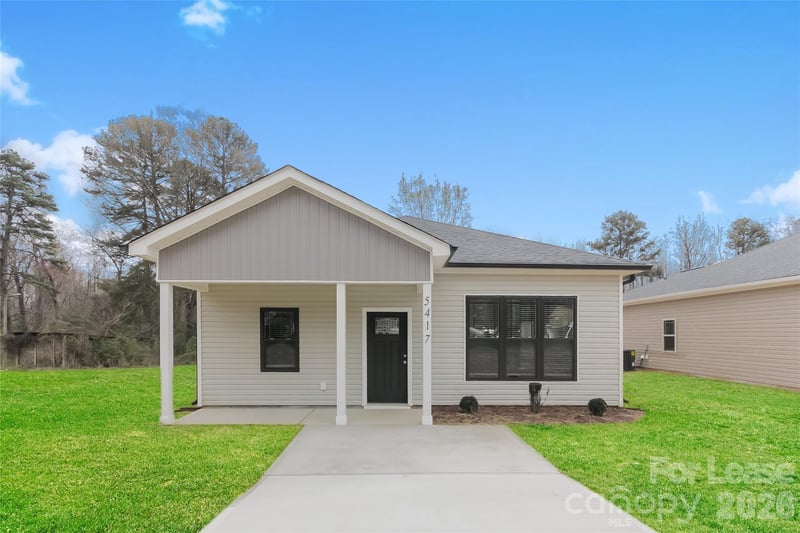5417 Skycrest Drive, Charlotte, NC - 3 beds, 2 baths - $1,785