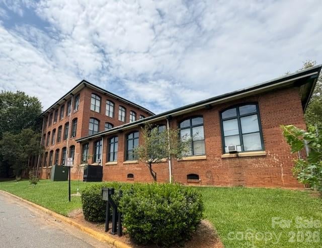 201 S Hoskins Road Apt 318, Charlotte, NC - 2 beds, 2 baths, 1,540 sqft - $145,000