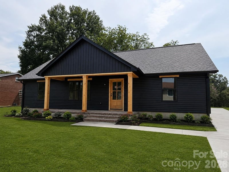 304 Garden Street E, Landis, NC - 3 beds, 2 baths, 1,311 sqft - $309,000