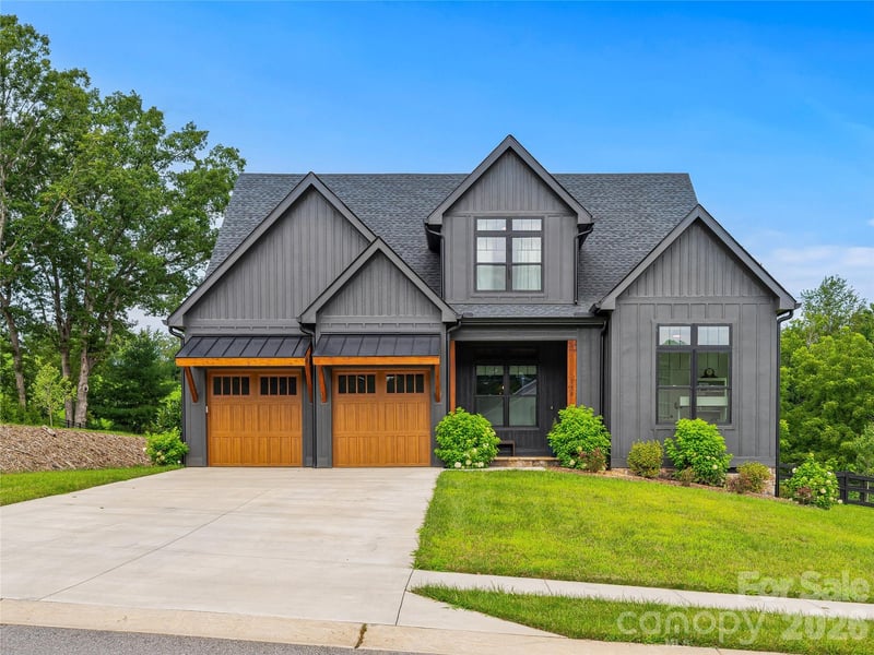 258 Mavrick Drive Apt 26R, Mills River, NC - 3 beds, 2.5 baths, 3,019 sqft - $1,150,000