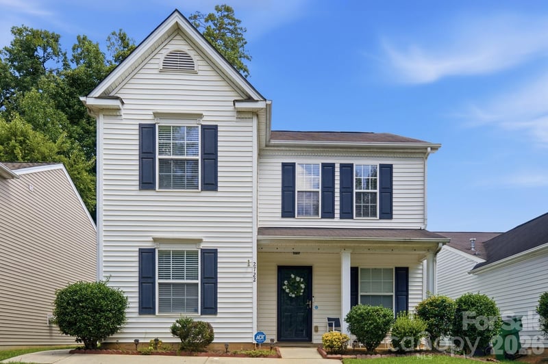 2722 Meadow Knoll Drive Apt 12, Charlotte, NC - 3 beds, 2.5 baths, 1,588 sqft - $310,000