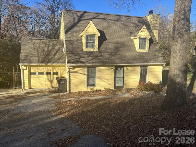 6428 Whitewater Drive, Charlotte, NC - 3 beds, 2.5 baths, 1,578 sqft - $1,850