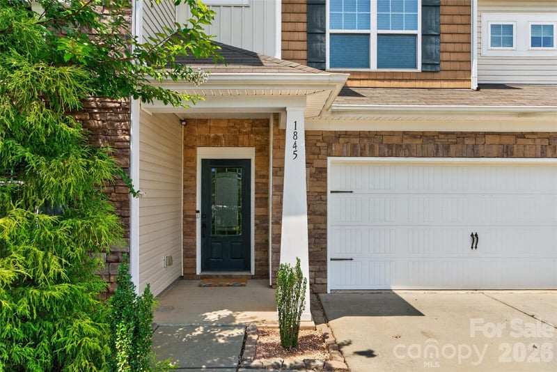 1845 Caprington Drive, Indian Land, SC - 5 beds, 3.5 baths, 3,048 sqft - $540,000
