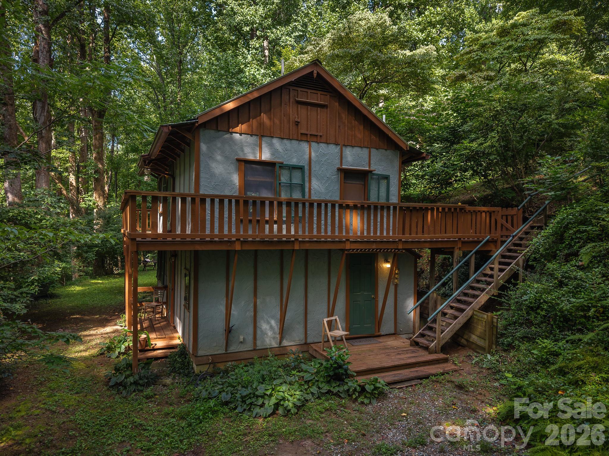 1051 Frost Road, Saluda, NC. property listing photo